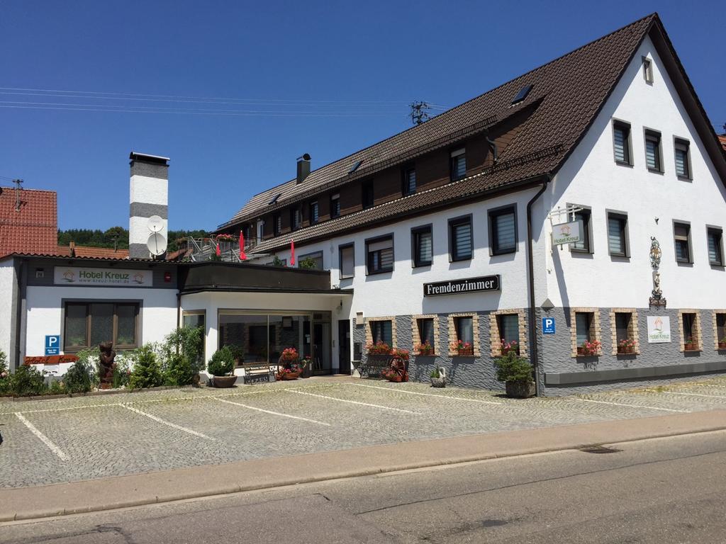 Hotel Kreuz Schwaebisch Gmuend Exterior photo